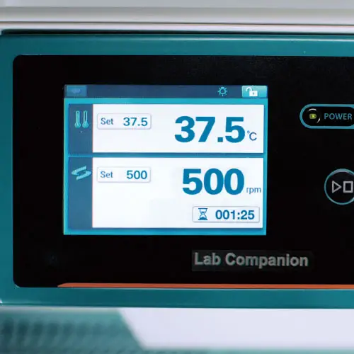 2040483842_x4t1UBI3_ISF_3